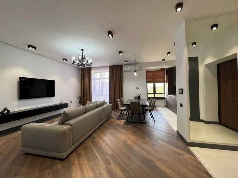 Сдается отличная квартира в центре города<br />
со всеми удо — фото 4