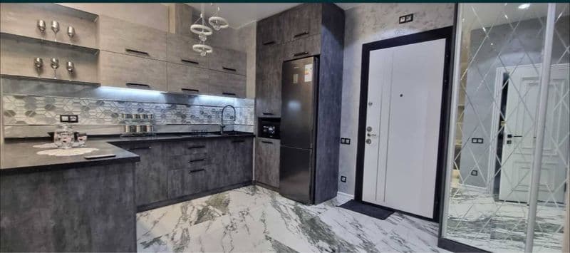 Полностью укомплектована я квартира, на 21 этаже, чистый воз — фото 3