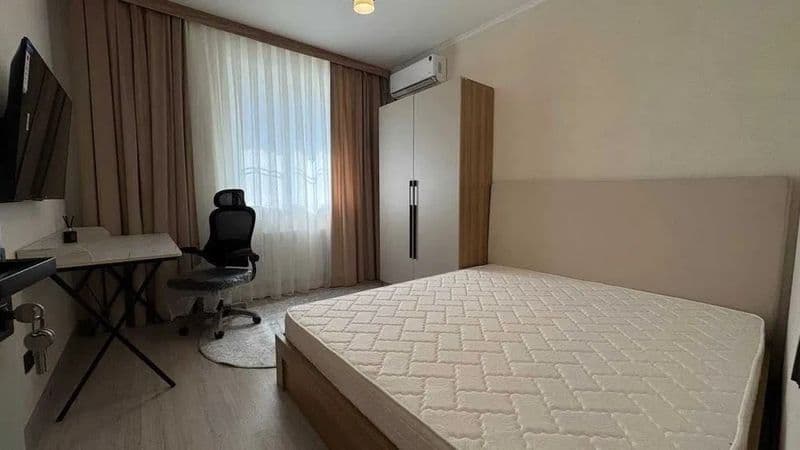 Сдаётся КЛАССНАЯ квартира<br />
<br />
• Район: Яшнабадский<