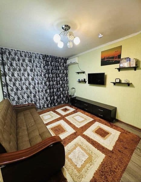 Чиланзар 5 квартал <br />
Метро Новза <br />
<br />
1комнатн