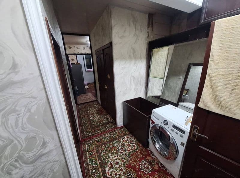 Район - Алмазарский<br />
Ориентир - Тансикбоев<br />
Комнат — фото 3