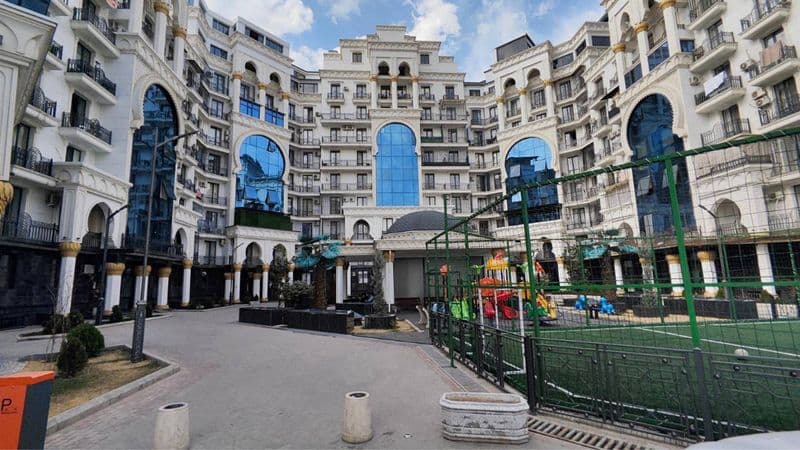 Юнусабад район. Малика базар Окло Навастройка 2/5/8 мебель т