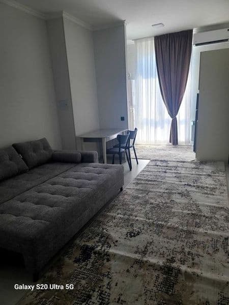 Kvartira ijaraga beriladi<br />
ID: A130<br />
<br />
Rayon: