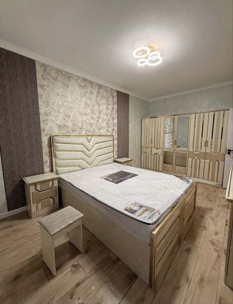 Сдаётся КЛАССНАЯ квартира<br />
<br />
• Район: Яшнабадский<