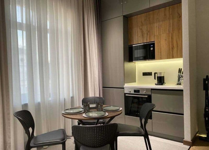 3 комнатную квартиру на 8 этаже,<br />
В квартире есть все н — фото 3