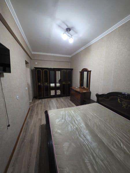 Аренда 2 хонали оилага берилади <br />
Янги уй хамма шароити