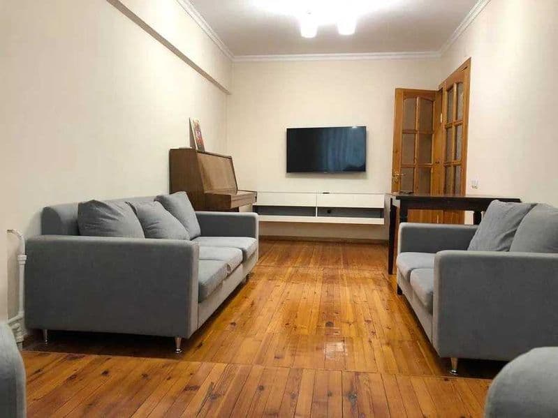 Ташсельмаш<br />
<br />
Цена: 650$<br />
<br />
• Ориентир: 