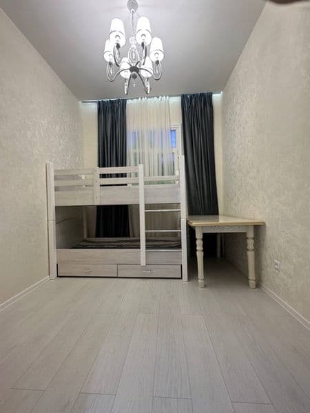 АРЕНДА<br />
Циолковская<br />
- 3 комнатная студия <br />
- — фото 3