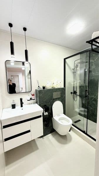 Мирабадский район<br />
Ориентир: метро Айбек / Минг Орик<br