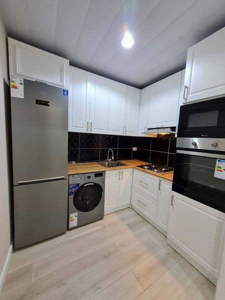 Район: Мирзо-Улугбекский<br />
Адрес: Художников<br />
<br / — фото 5