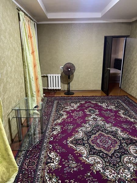 Сдается квартира на юнусобаде, двухкомнатная. Прервый этаж, 