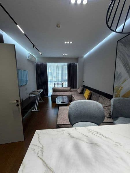 Сдается  2 комнатная  в ЖК Акай сити .  евроремонт .  мебель — фото 5