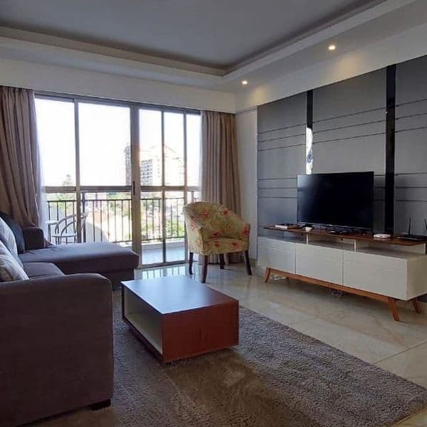 Сдается квартира в самом центре города <br />
<br />
Адрес:  — фото 2