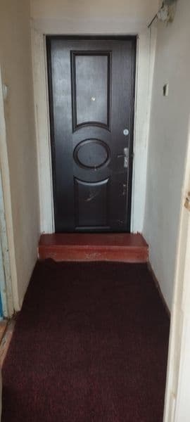 Сдается 1 комнатная квартира в бывшем общежитии все условия 