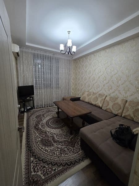 2- х комнатная.  Феруза  массив. Новостройка.  32м². 3 этаж.