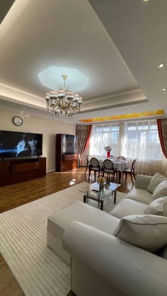 Сдается квартира в арену <br />
3/5/7 габус<br />
Ц 1 японск