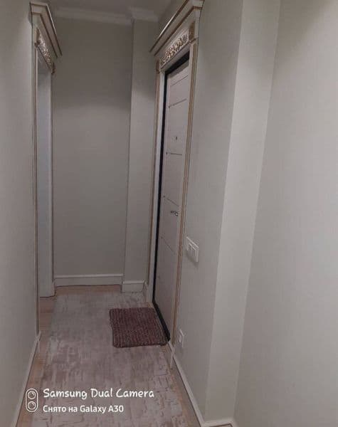 Аренда квартира якасарой район МАЦИВ бошлик <br />
Комнита 3