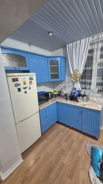 Аренда<br />
Сергели 3 <br />
4х/2эт/5<br />
92м²<br />
Уютн — фото 2