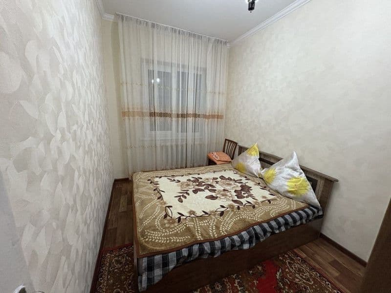 Мирза. Улугбек. Район. 2/2/4 мебель техника. 350 Уе.  946104