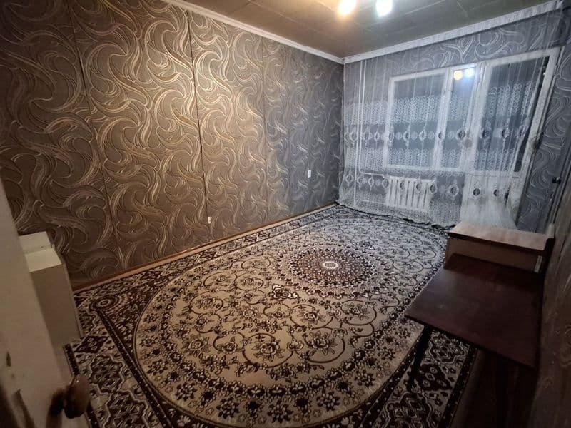 1 хонали уй ижарага берилади. Холодильник, кирмошина, гиламл