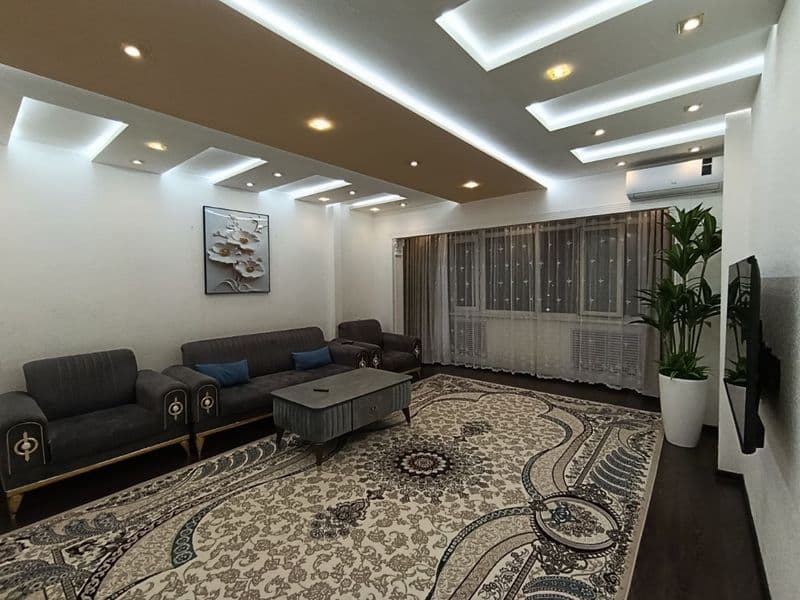 Сдается 2х комнатная квартира на М. Чиланзар! Квартира полно