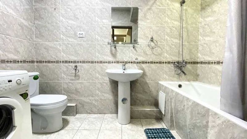 Район: Яшнабадский<br />
Адрес: Паркентский<br />
<br />
• К — фото 4