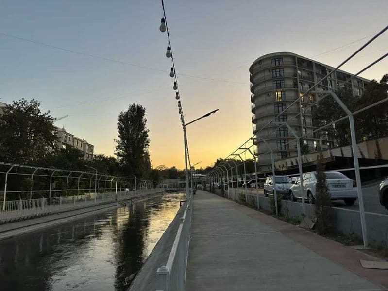 Сдаётся квартира на ЖК Салярис‼️<br />
Ориентир - Братские м