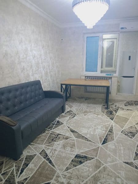 Ташкент Чилонзор тумани 9-мавзе 2-хонали 3 хона килинган. Уй