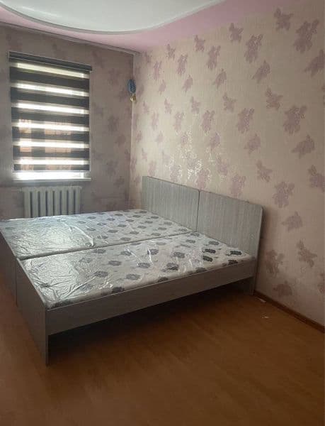 Сдаётся в аренду <br />
Боткина Паркентский <br />
Ориентир: