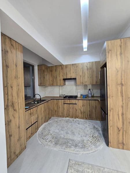 Oʻzbekiston Milliy universiteti<br />
Университет яқинида та — фото 3