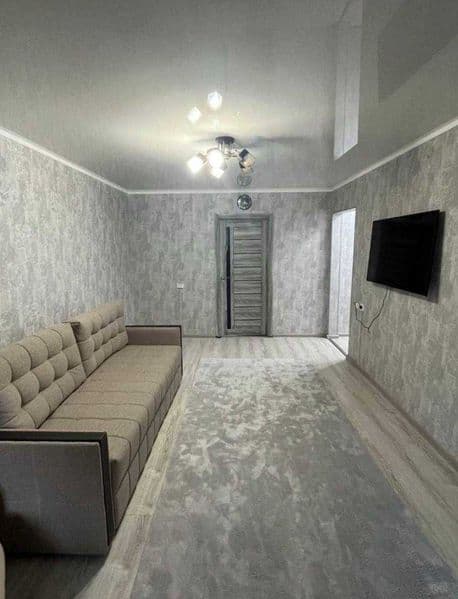 Сдается квартира.. на Шота Руставели <br />
Ориентир - кафе 