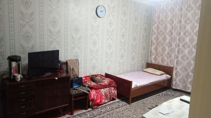 Метро максим горкий феруза 18 да 2 оналик квартирани бир хон