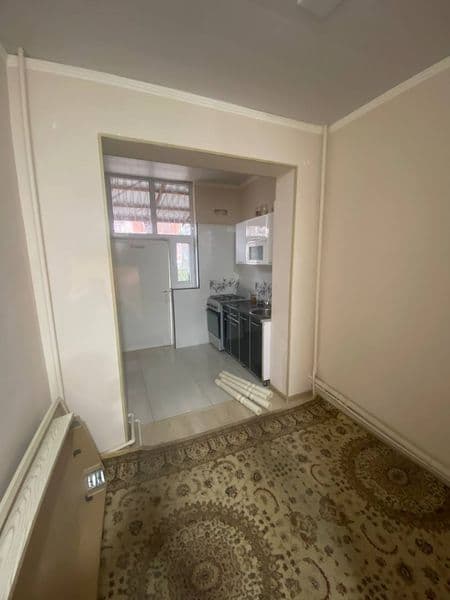 Аренда коракамиш 2.хонали 1.этаж  оилага берилади янги ремон