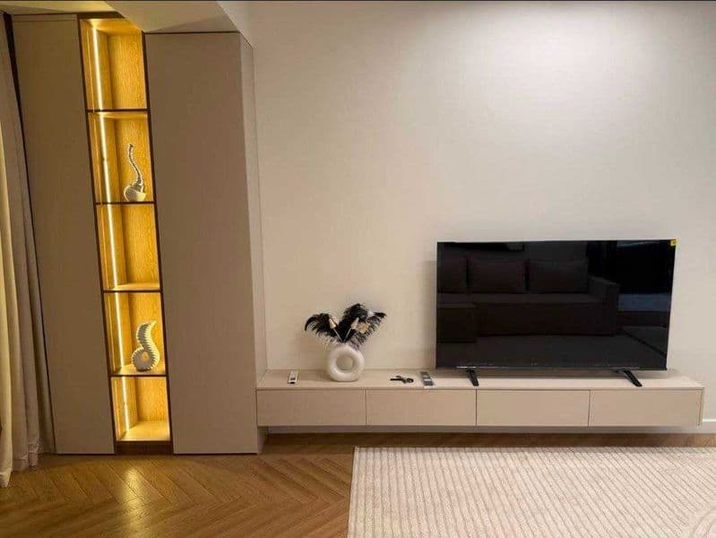 Сдаётся шикарная 3-комнатная квартира в Новостройка<br />
<b — фото 4