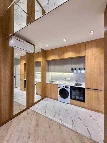 Район: Яккасарайский<br />
Адрес: Бабур<br />
<br />
• Комна — фото 5