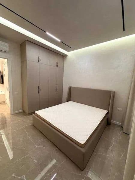 Сдается квартира с красивым ремонтом<br />
<br />
• Район: М