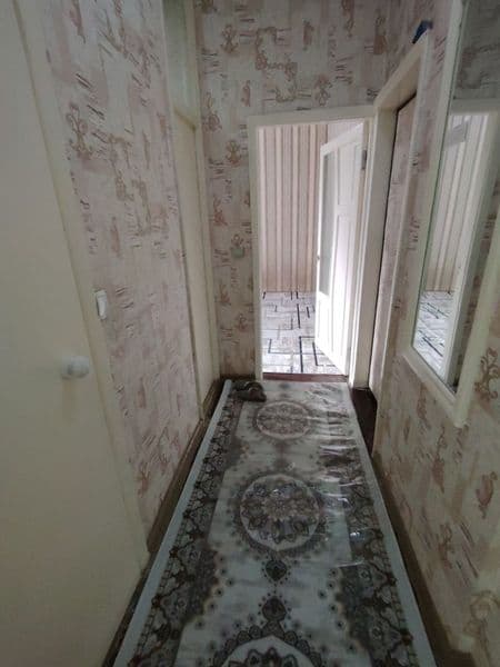 Yashnabod tumani massiv panelni bozorcha oldidagi 2 xona 3 x