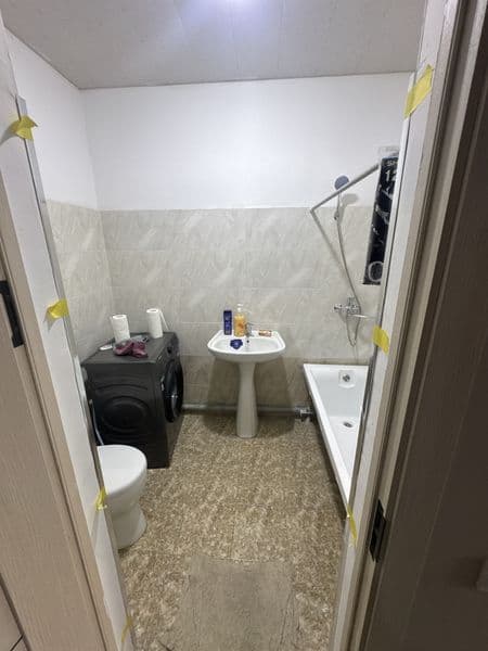 Yeng Uy hamma waroitlari bor hamma narsa yeng qoyilga uyam y — фото 4