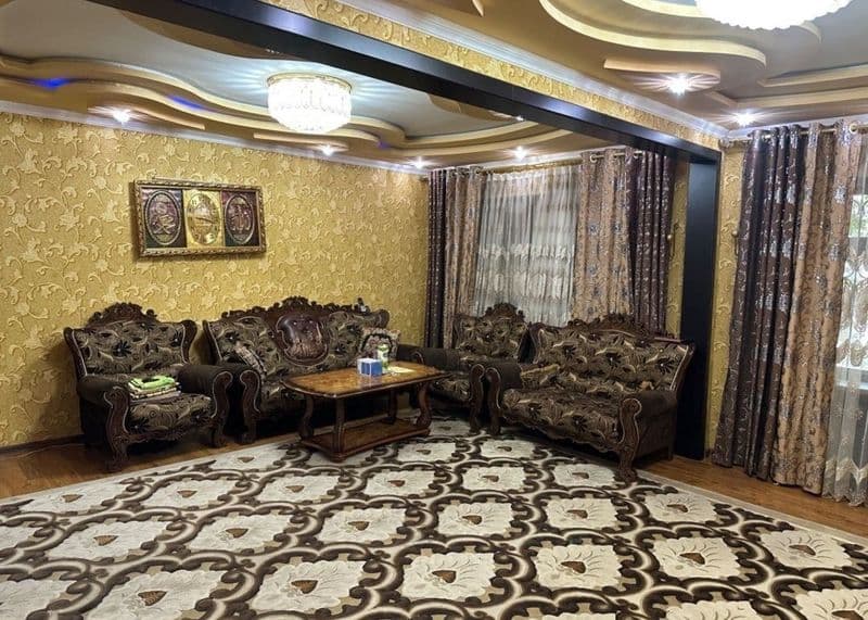 Срочно сдается 4x комнатная квартира в<br />
ТТЗ НИЖНИЙ БАЗА