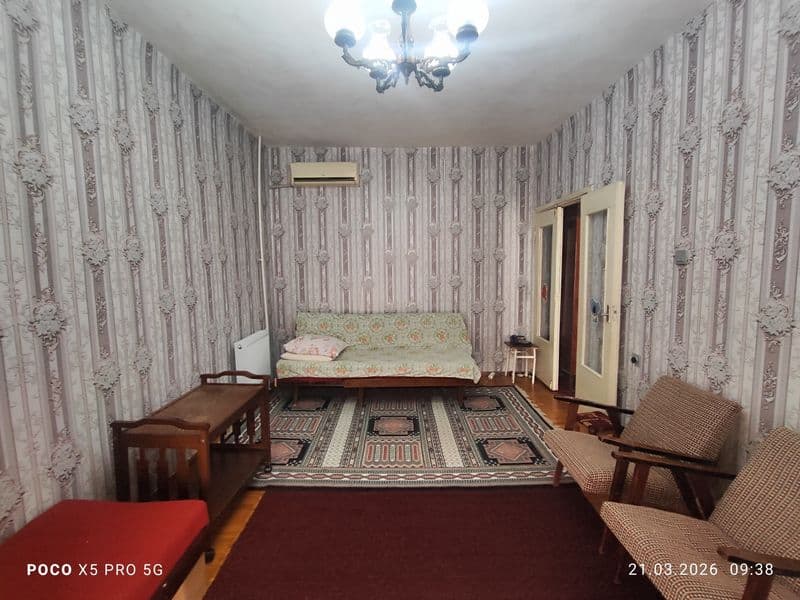 Chilonzor 25 kvartalda 1 xona uy oilaga yoki bollarga qizlar