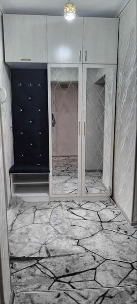 Yunsobod 13 kv 2 xona<br />
3 ta qiz kere  100$ dan hamma sh