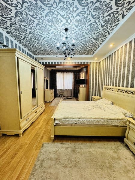 Срочно сдается 3 ком квартира по улица Навои ориентир Ташкен