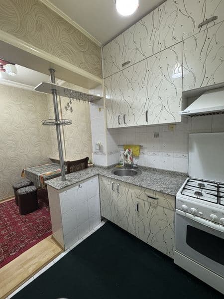 Двухкомнатная с кондиционером, стиральной машиной и мебелью. — фото 3