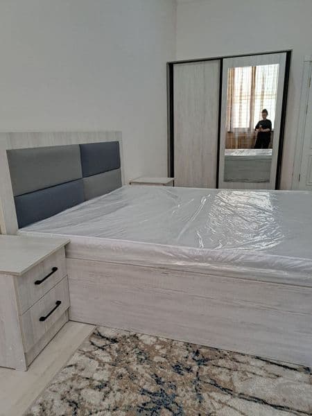 Арендага 3.хонали уй метро тинчлик берилади оилага евро ремо