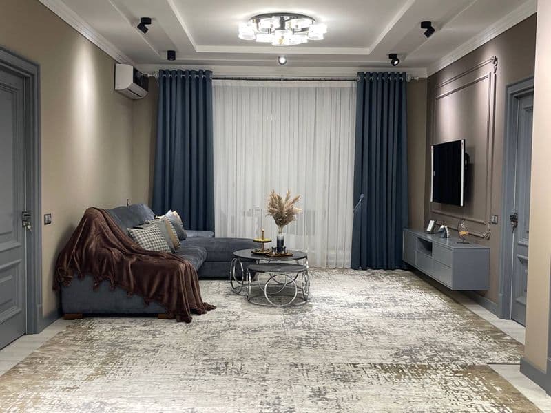 3/3/8 - 1700уе Новостройка <br />
<br />
Адрес: ул.Бабура, Ж