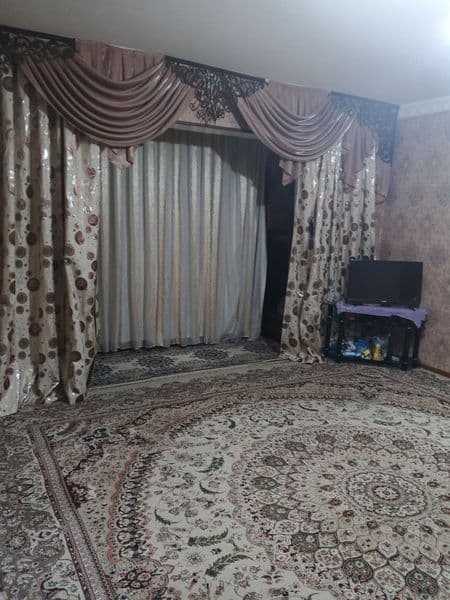 Dom  2 xona sheriklikga qizlar qoyaman 1 xonasiga 91 378 35 