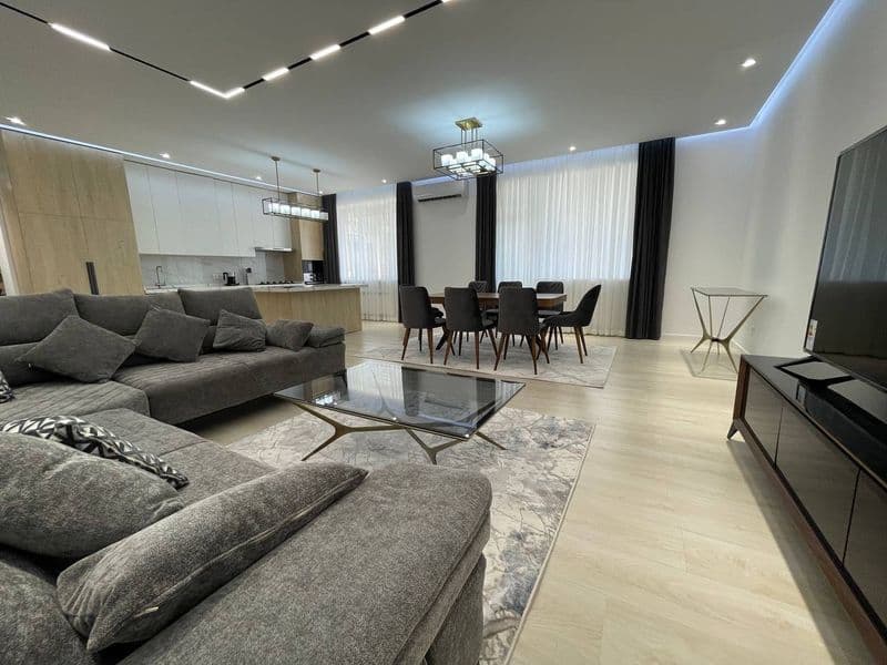 Срочно здайутса квартира<br />
Юнсабод 11 кв район метро мег — фото 3