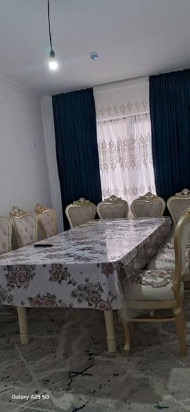 Kvartira 2 xonadan iborat 1 xonasi ijaraga beriladi faqat ay