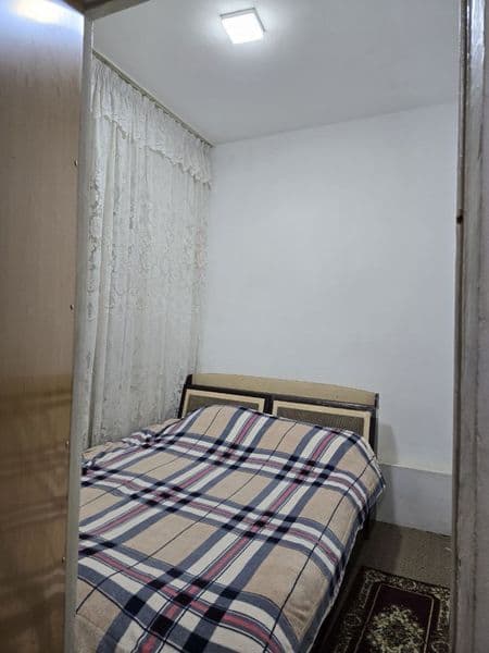 Megaplanet oldida uy, toza, lokatsiyasi qulay joyda joylashg