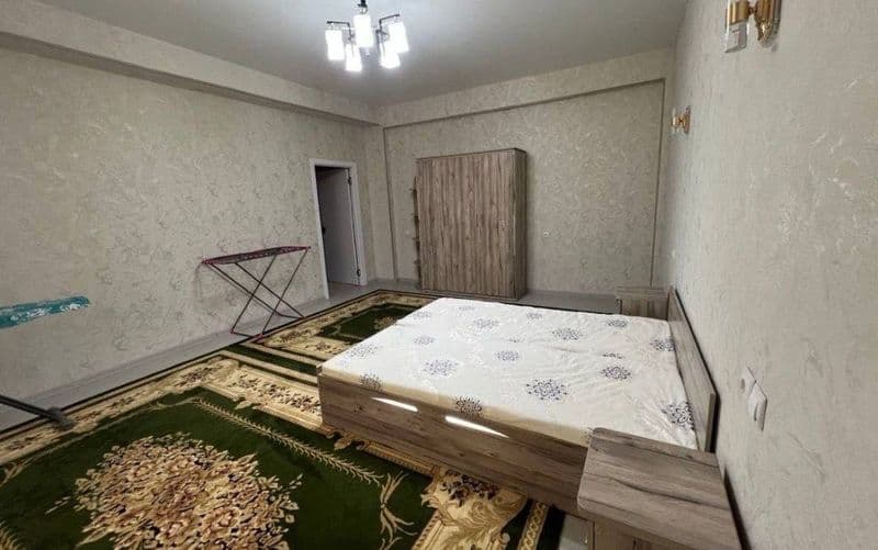 Buyuk Ipak Yo‘li metrosi yaqinida 2 xonali, shinam va yorug‘